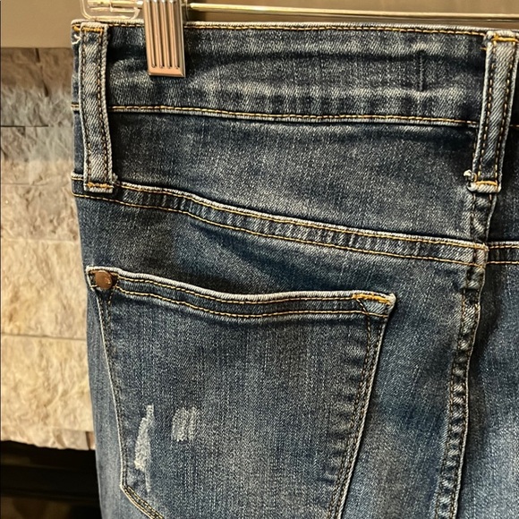Judy Blue Blue Distressed Skinny Jeans size 28 - Picture 11 of 15